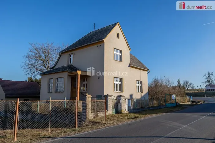 Prodej rodinného domu, Blatno, 210 m2