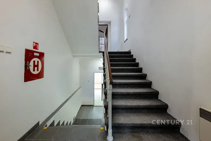 Prodej komerční nemovitosti, Podbořany, Přátelství, 196 m2