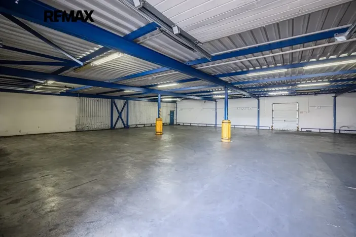 Prodej skladu, Plzeň, Dopravní, 9469 m2