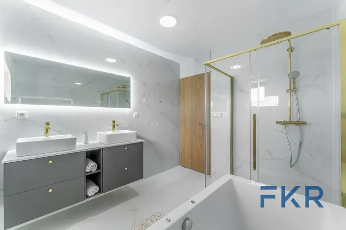 Prodej rodinného domu, Zásmuky, Za Tofou, 143 m2