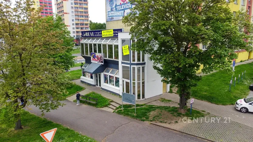 Pronájem obchodního prostoru, Most, Františka Halase, 90 m2