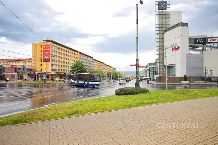 Pronájem obchodního prostoru, Most, Františka Halase, 90 m2