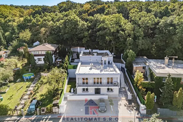 Pronájem rodinného domu, Praha - Komořany, Pod lesem, 127 m2