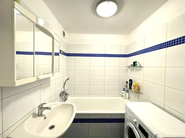 Pronájem bytu 3+1, Hradec Králové - Moravské Předměstí, Sekaninova, 76 m2