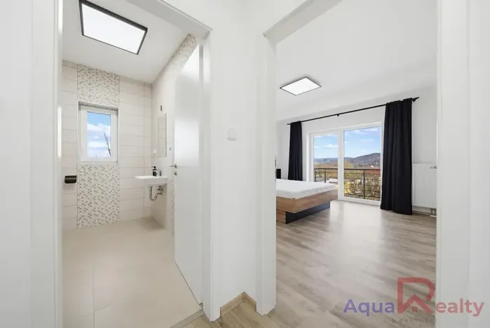 Prodej bytu 3+kk, Karlovy Vary, Dubová, 83 m2