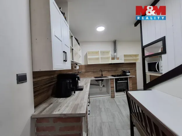 Prodej rodinného domu, Dolní Kounice, Smetanova, 235 m2