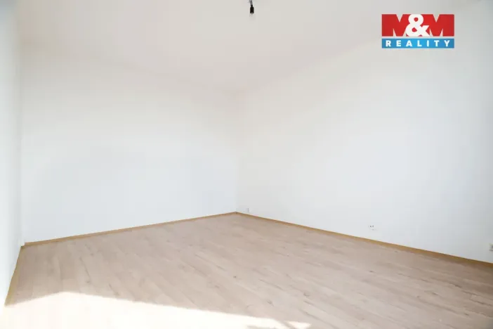 Prodej bytu 1+1, Jirkov, K. Marxe, 36 m2