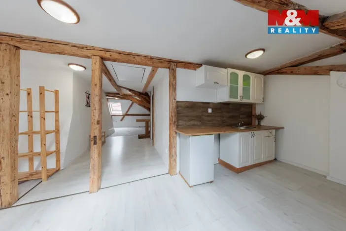 Prodej rodinného domu, Hroznětín, Mlýnská, 327 m2