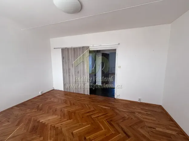 Prodej bytu 3+1, Rokycany, Litohlavská, 70 m2
