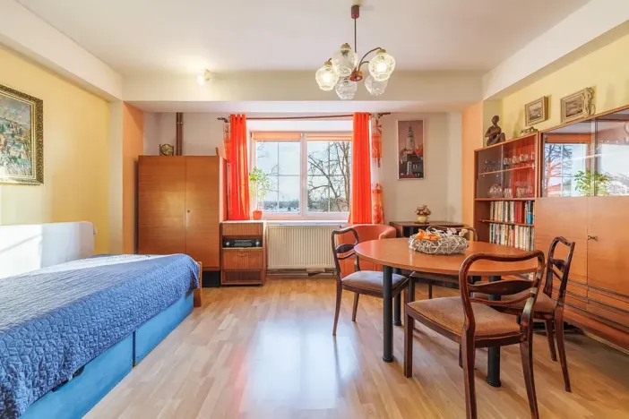 Pronájem bytu 2+1, Hluboká nad Vltavou, Masarykova, 50 m2