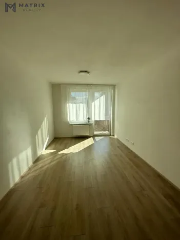 Pronájem bytu 2+kk, Pardubice, Východní, 43 m2