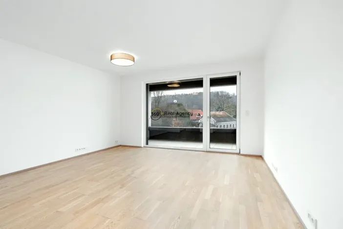 Pronájem bytu 1+kk, Praha - Braník, Skálové, 51 m2