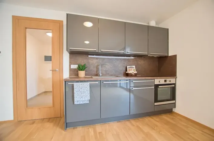 Pronájem bytu 1+kk, Nymburk, K Rusínku, 34 m2