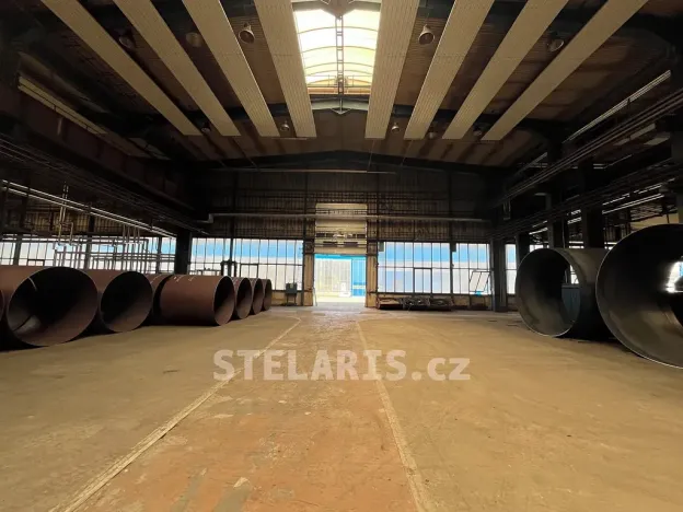 Pronájem výrobních prostor, Benešov, Černoleská, 1950 m2