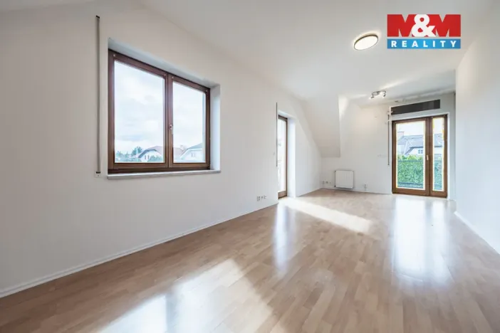 Pronájem rodinného domu, Říčany, Želivská, 232 m2