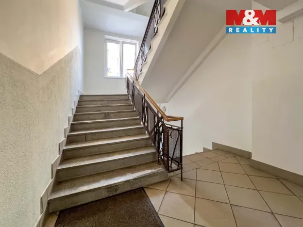 Pronájem bytu 4+1, Praha - Nusle, U družstva Repo, 93 m2