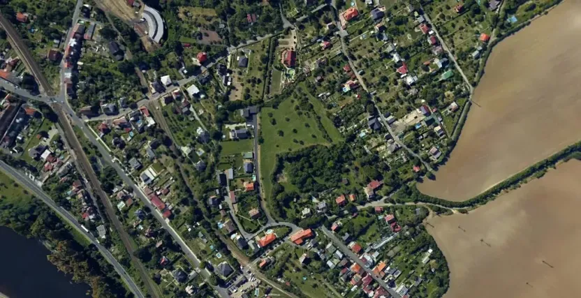 Prodej pozemku pro bydlení, Lovosice, Lhotecká, 9072 m2