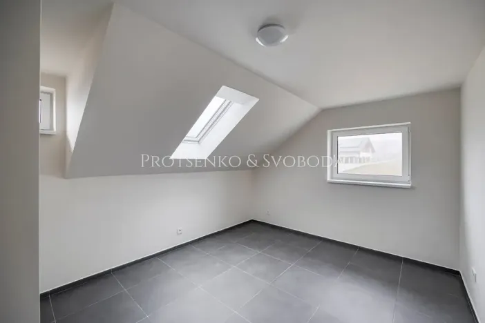 Prodej rodinného domu, Frymburk, 218 m2