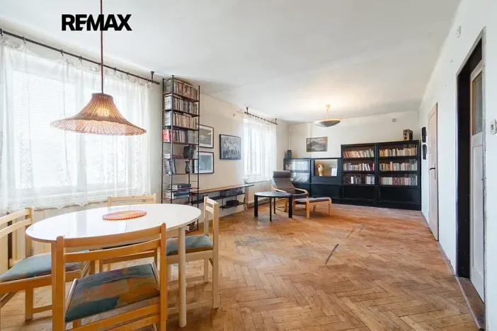 Prodej rodinného domu, Břasy, 180 m2