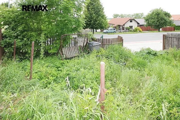 Prodej pozemku pro bydlení, Činěves, 312 m2