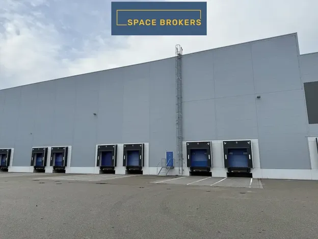 Pronájem skladu, Modřice, 4109 m2