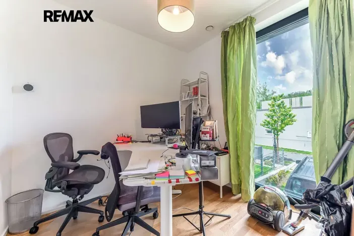 Pronájem rodinného domu, Praha - Dejvice, V Šáreckém údolí, 201 m2