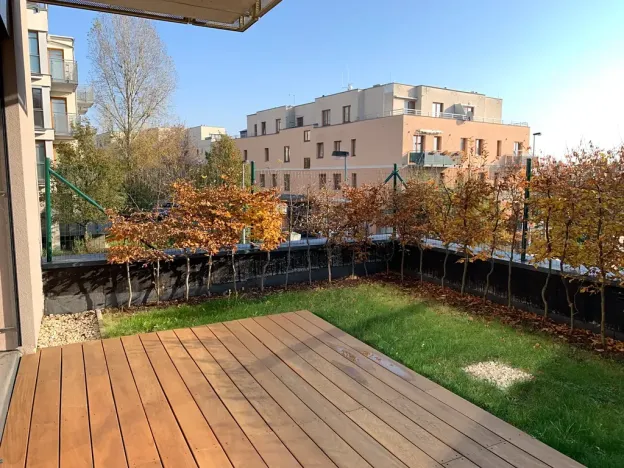 Pronájem bytu 2+kk, Praha - Malešice, Univerzitní, 51 m2