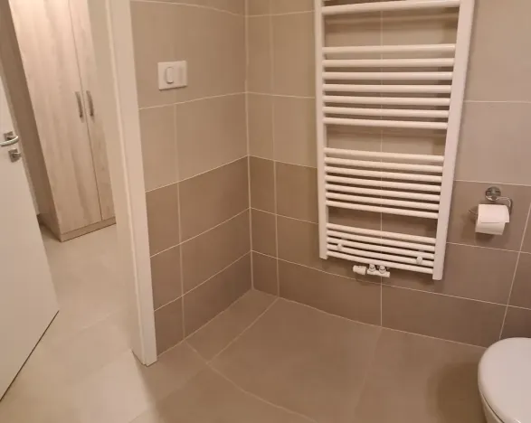 Pronájem bytu 2+kk, Praha - Malešice, Univerzitní, 51 m2