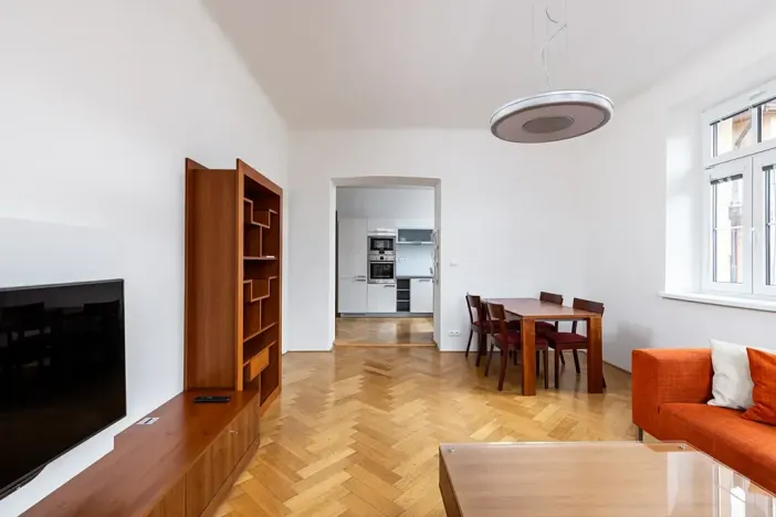 Prodej bytu 2+1, Praha - Nové Město, Ve Smečkách, 68 m2