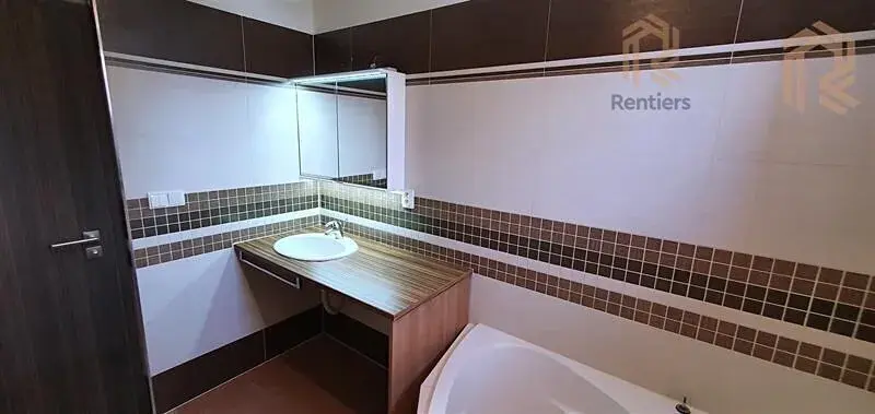 Pronájem bytu 2+kk, Praha - Kyje, Pelušková, 97 m2