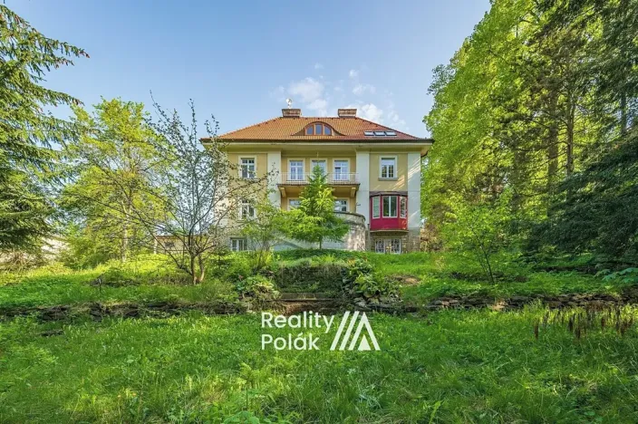 Pronájem bytu 1+1, Liberec, Husova, 45 m2