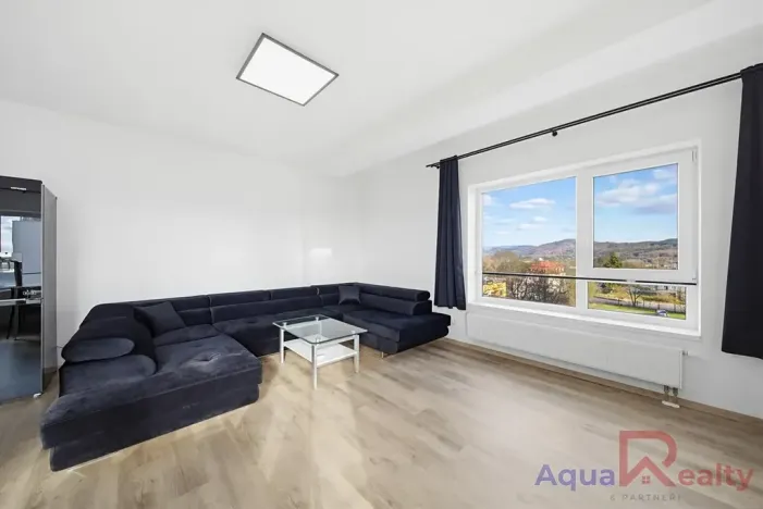 Pronájem bytu 3+kk, Karlovy Vary, Dubová, 83 m2