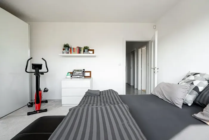 Prodej vily, Králův Dvůr, Na Vinohradech, 140 m2