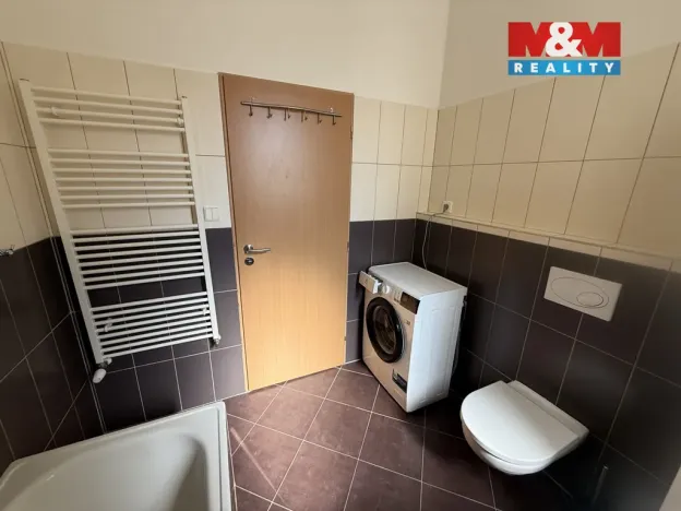 Pronájem bytu 2+kk, Jablonec nad Nisou, Dlouhá, 50 m2