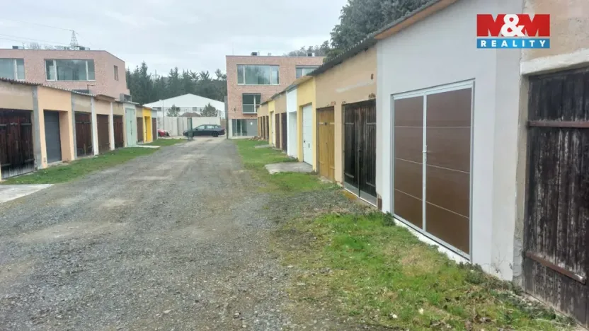 Prodej garáže, Praha - Dejvice, V Trníčku, 20 m2