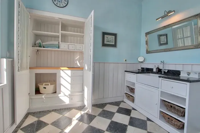 Prodej vily, Chocerady, 340 m2