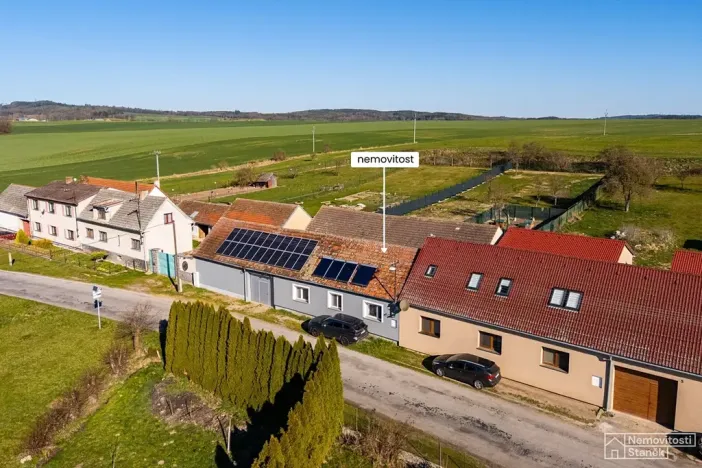 Prodej rodinného domu, Štěkeň, 69 m2