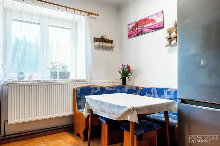 Prodej rodinného domu, Štěkeň, 69 m2