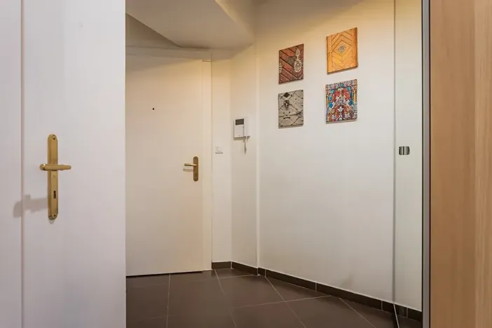 Pronájem bytu 1+kk, Praha - Holešovice, Šimáčkova, 26 m2