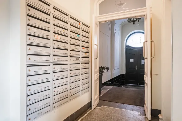 Pronájem bytu 1+kk, Praha - Holešovice, Šimáčkova, 26 m2