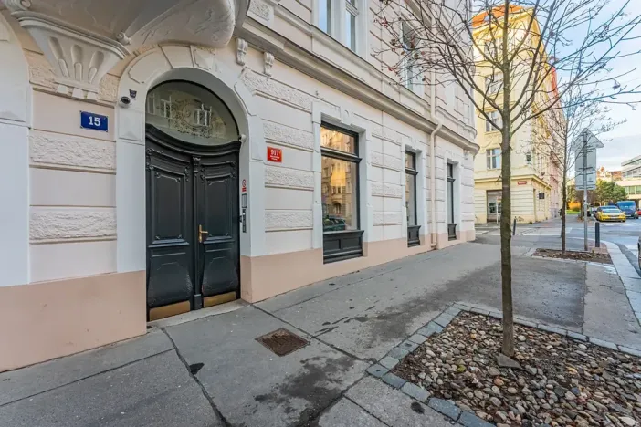 Pronájem bytu 1+kk, Praha - Holešovice, Šimáčkova, 26 m2