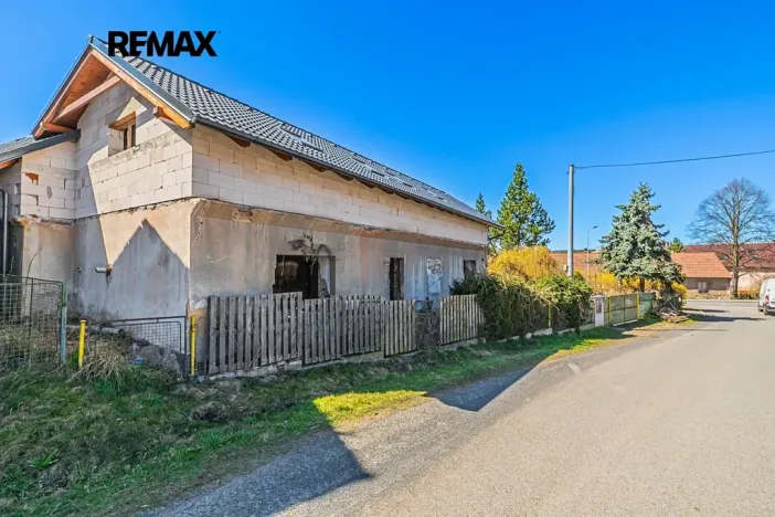 Prodej rodinného domu, Lužná, Havlíčkova, 215 m2