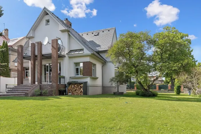 Prodej rodinného domu, Praha - Horní Počernice, Jívanská, 220 m2