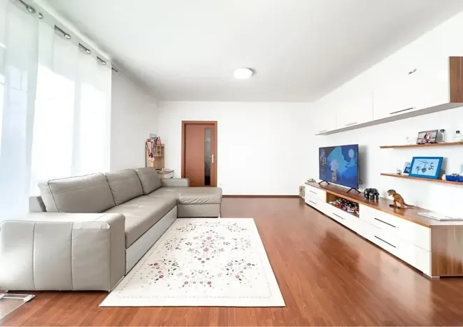 Prodej bytu 2+1, Praha - Dolní Počernice, Národních hrdinů, 63 m2