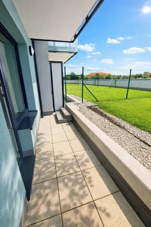 Pronájem bytu 1+kk, Praha - Strašnice, Strančická, 39 m2