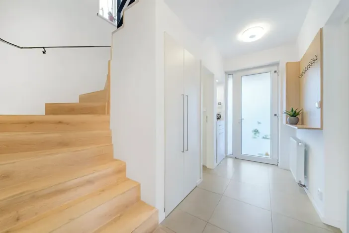 Prodej rodinného domu, Praha - Řeporyje, Ke Zbuzanům, 136 m2