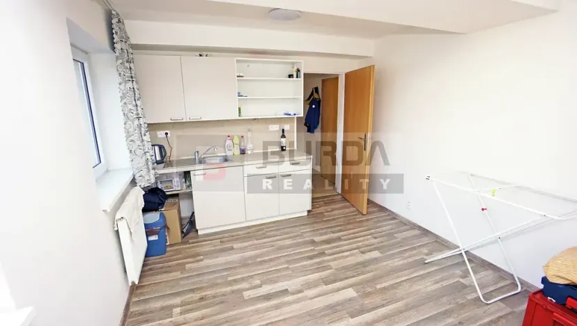 Pronájem bytu 1+1, Neratovice, 25 m2