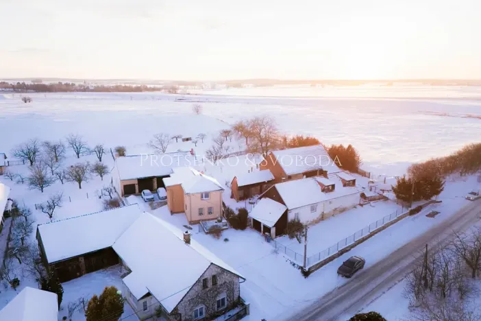 Prodej rodinného domu, Třebnouševes, 400 m2