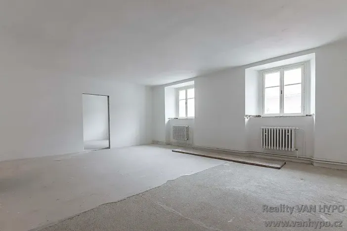 Prodej bytu 4+1, Žatec, náměstí Svobody, 114 m2