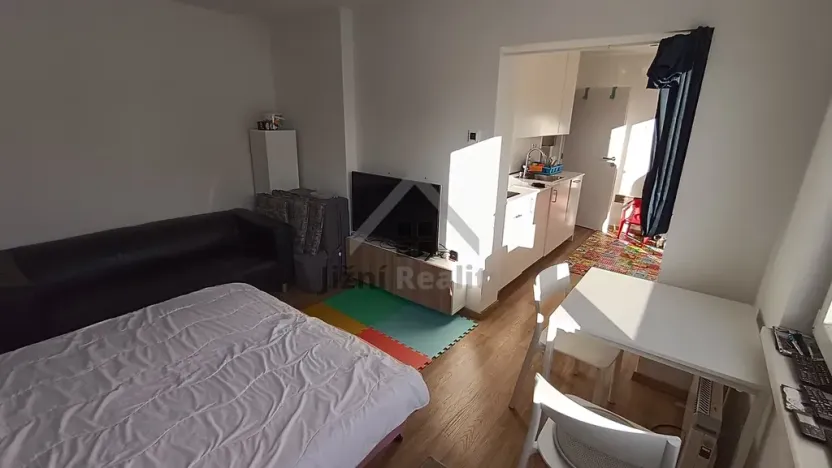 Prodej bytu 1+1, Stožec, 39 m2